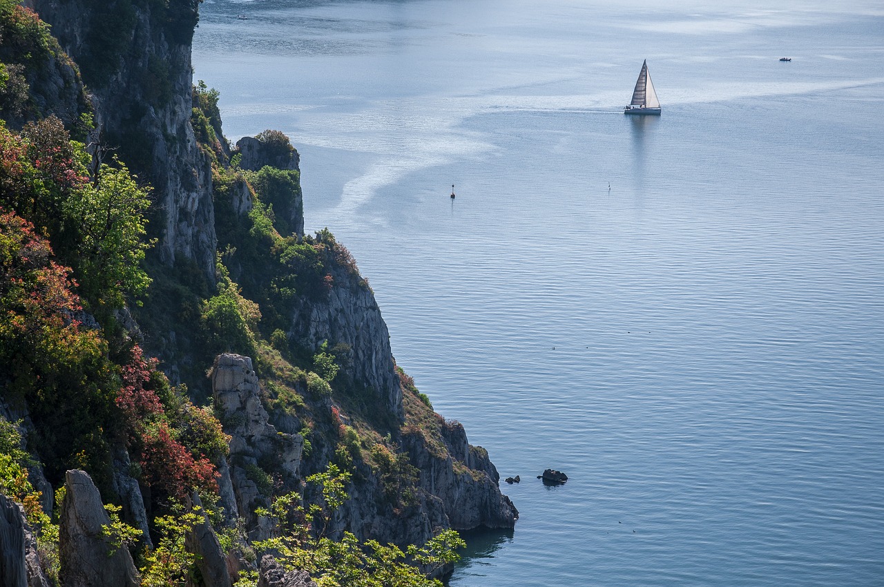 Sustainable Tourism Strategies for Visiting Italy’s Naples